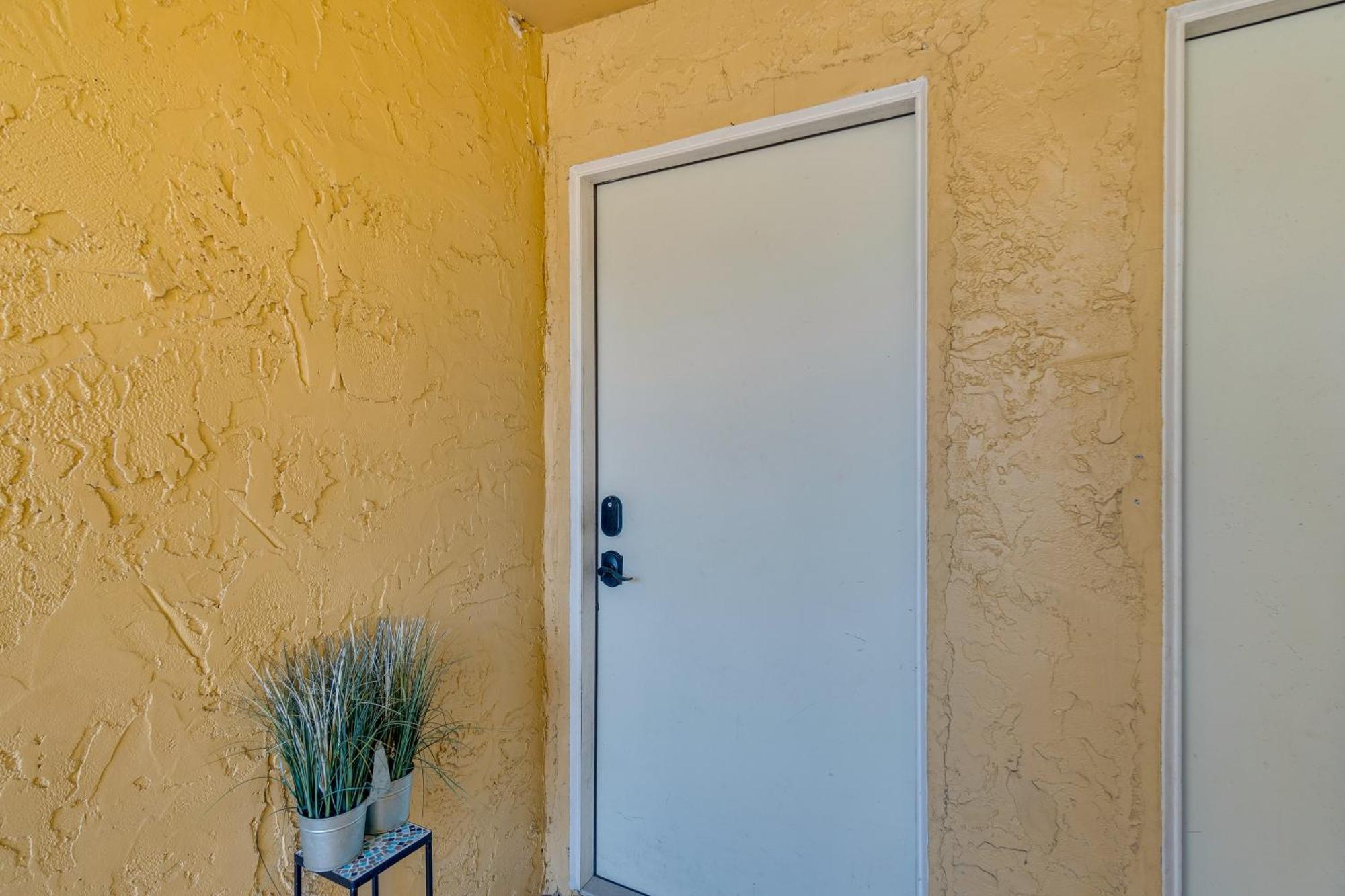 Updated Sienna Park Condo - 4 Miles To Siesta Key! ซาราโซตา ภายนอก รูปภาพ