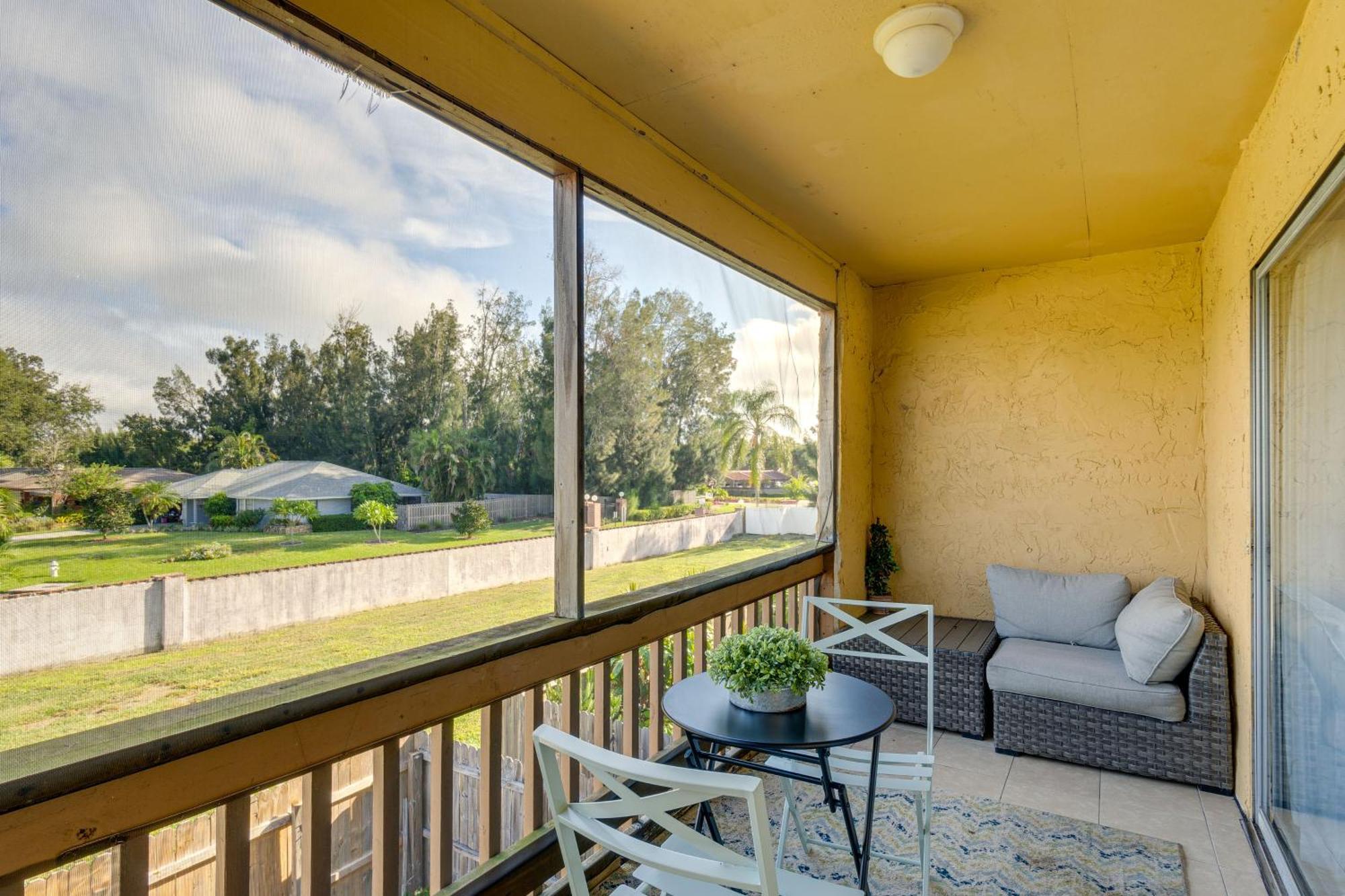 Updated Sienna Park Condo - 4 Miles To Siesta Key! ซาราโซตา ภายนอก รูปภาพ